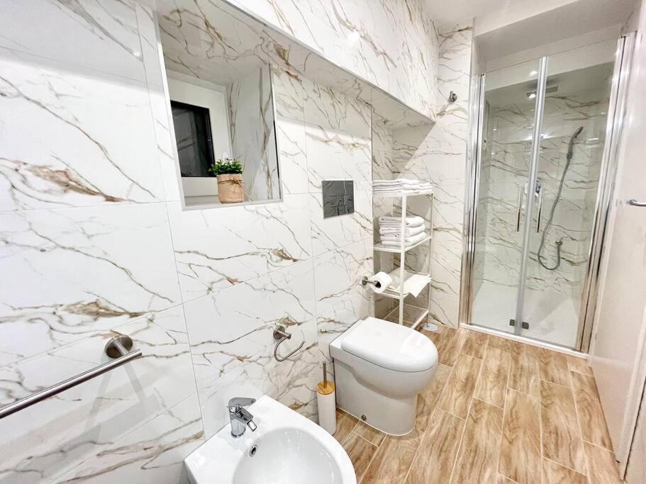 Isabel Suite Napels Buitenkant foto