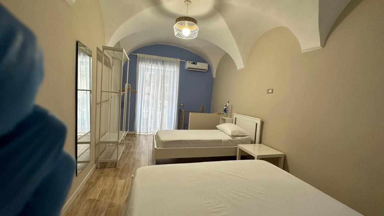 Isabel Suite Napels Buitenkant foto